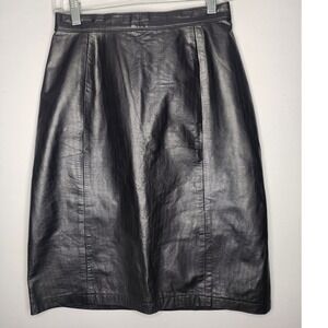 Vintage 90s Amati Black Genuine‎ leather high waist skirt Size 10 Back Zip/Snap